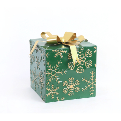 Dekoratyvinė figūra dovana SANTA LILA, metalinė, raudona ir auksinė, 21 x 21 x 26,5 cm