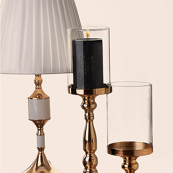 Jak udekorować wnętrze z użyciem szklanego lampionu?